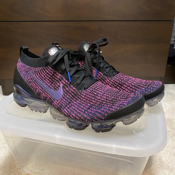 Size 3 Nike Vapormax Flyknit 
